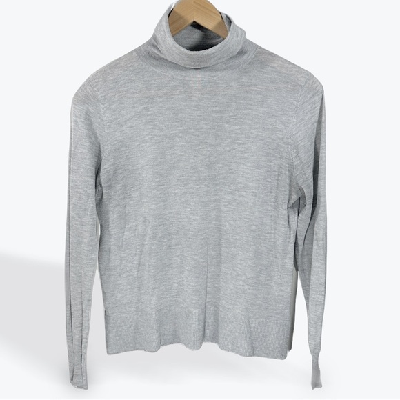 Zara Knit Soft Gray Turtleneck Sweater Medium - Picture 1 of 8